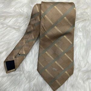 NWOT Burberry Tie